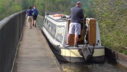 aqueducts on the llangollen canal